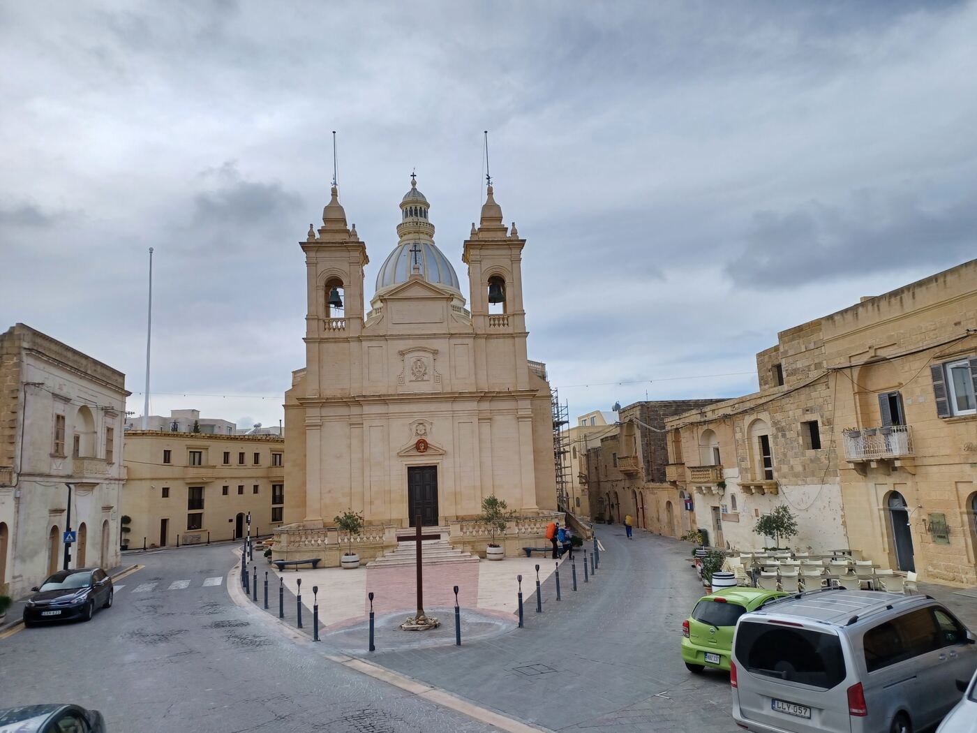The parish church of San Lawrenz on the village square, Gozo.